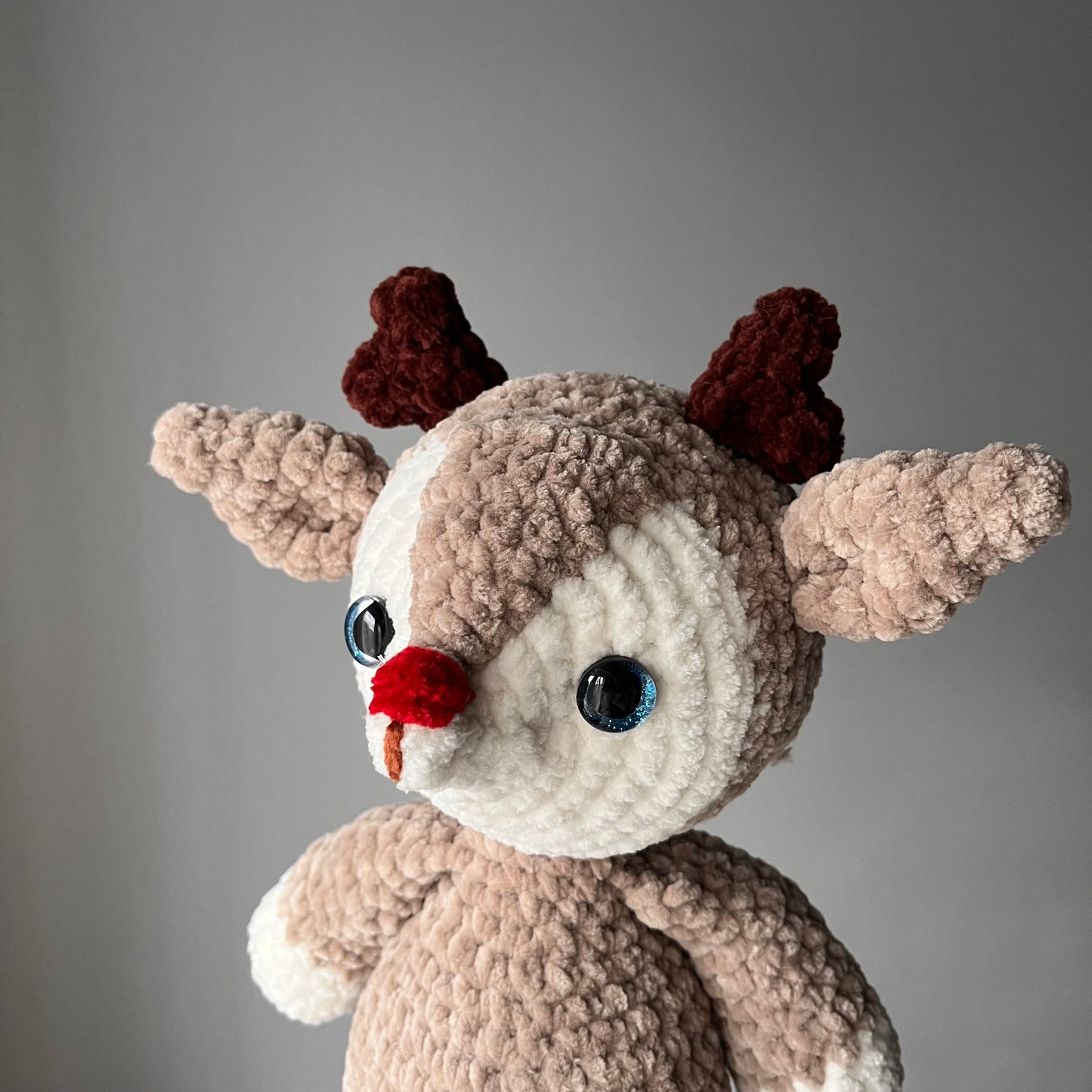 Reindeer - Red nose, blue eyes