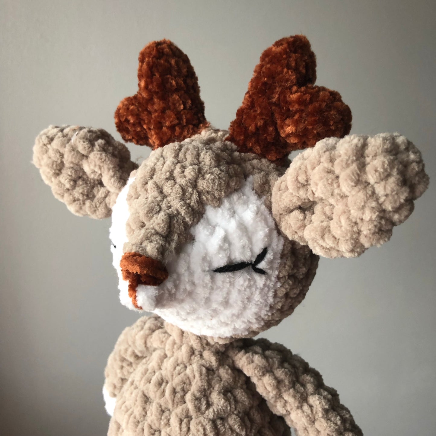 Reindeer - light brown