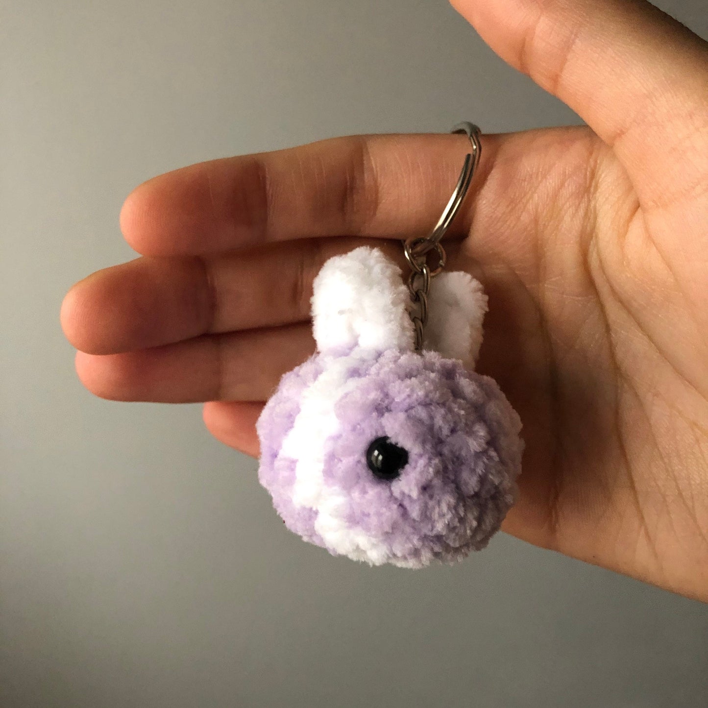 Bee keyring